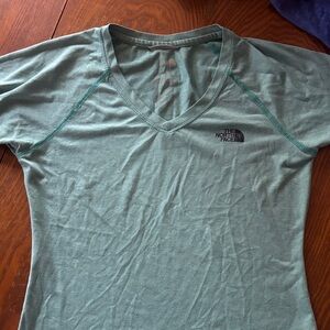 The North Face Women's Sage V-Neck Tee